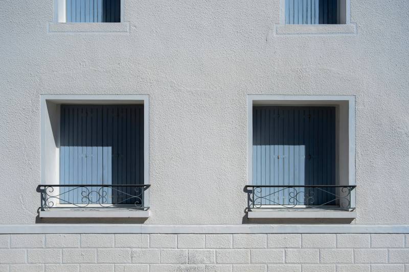 Réaliser un ravalement de façade sur une maison à Octeville-sur-Mer : EM Batiment